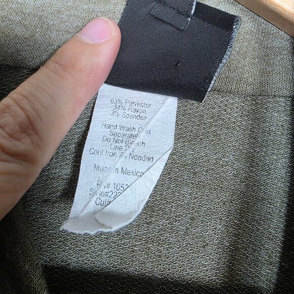 Bobeau One Button Wrap Cardigan Size Small - Picture 3 of 6